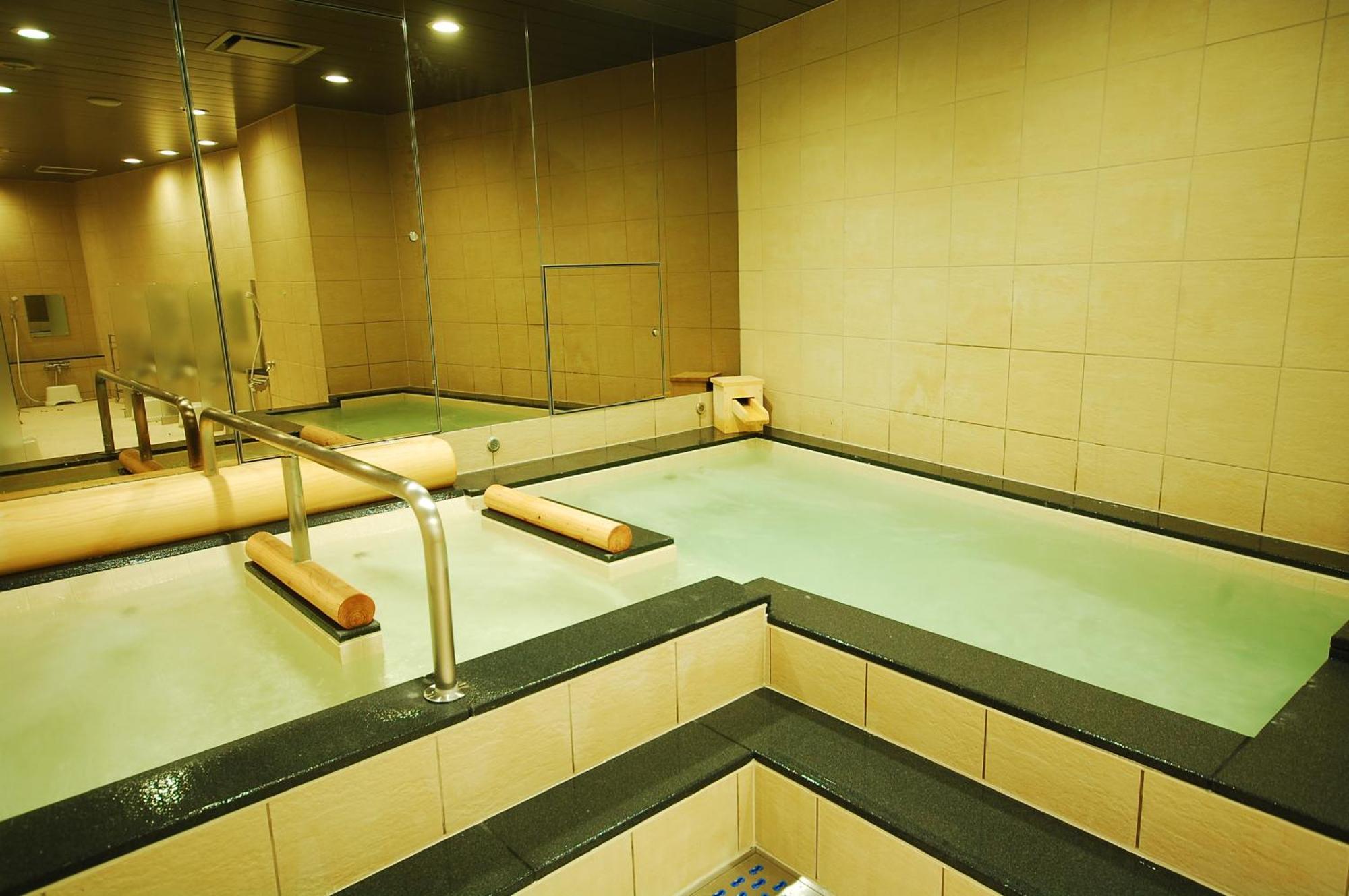 Capsule Hotel Anshin Oyado Shinbashi Tokio Exterior foto