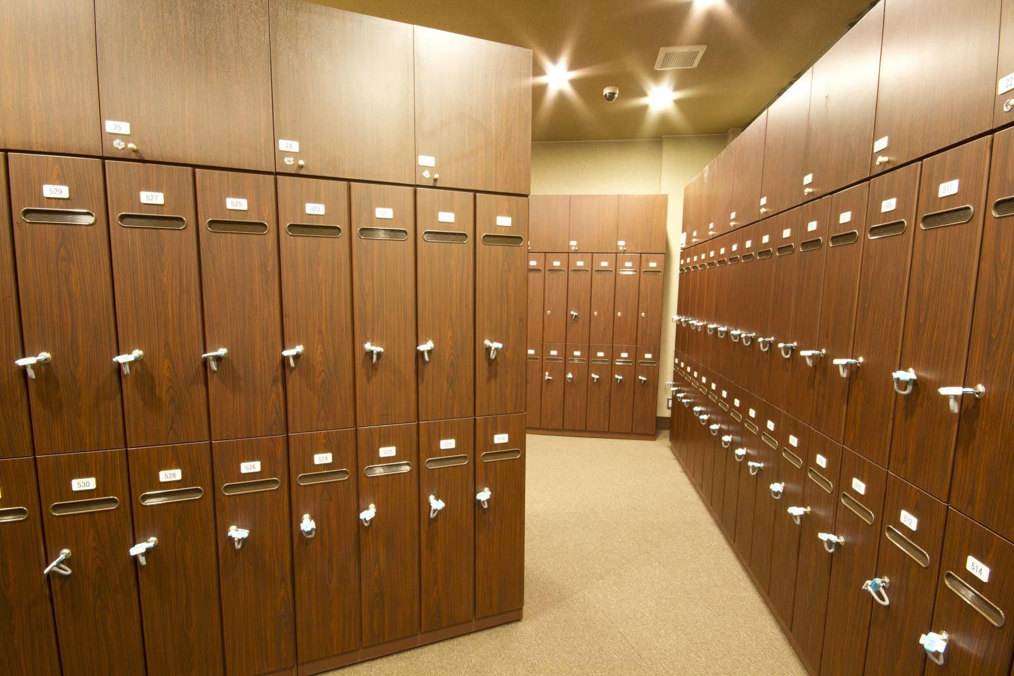 Capsule Hotel Anshin Oyado Shinbashi Tokio Exterior foto